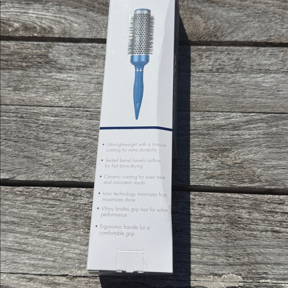 babyliss Nano Titanium Extra-Long Thermal
Round‎ Brush NWT - Picture 6 of 7